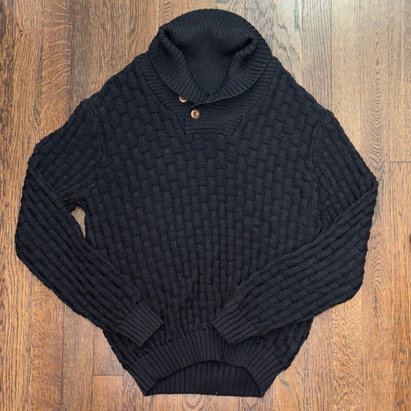 Other - Men's Black Sweater with Button Collar